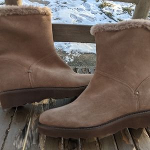 Women's Evolve Tan Leather Zip Up Boots 10M